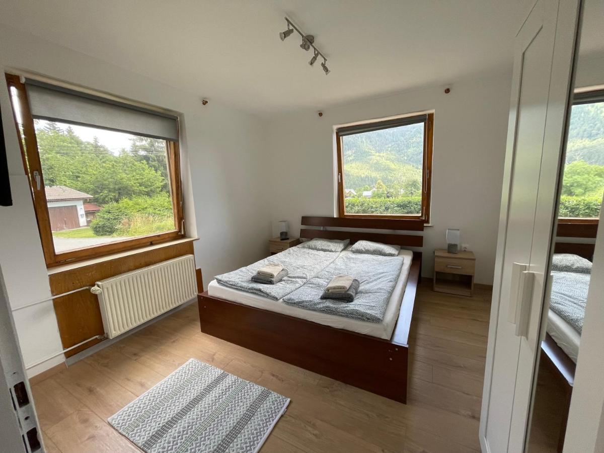Ferienwohnung Haus Schwarzenbach Weißbriach Exterior foto